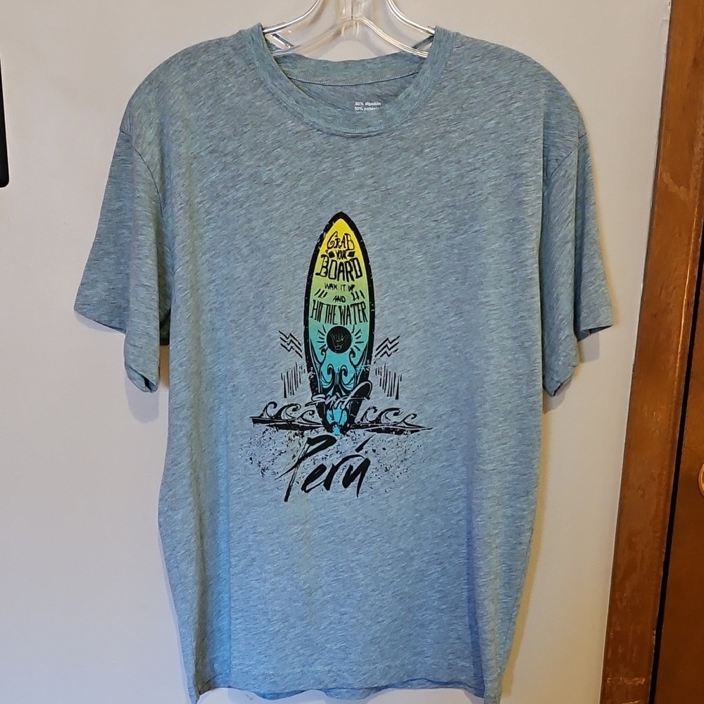 Peru heathered green graphic T-Shirt "CLEARANCE"